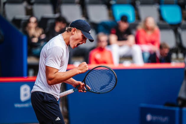 Tennis men bitpanda Hamburg Open ATP 500 Justin Engel GER vs Ugo Humbert FRA 19 05 2026 Justin Engel cheers Hamburg Tennisstadion am Rothenbaum Hamburg Germany