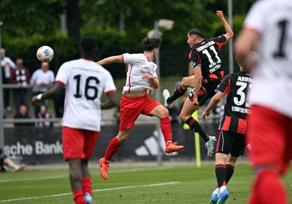 19 05 2026, xjhx, Fußball Testspiel, RW Frankfurt Eintracht Frankfurt v l Younes Ebnoutalib Eintracht Frankfurt Goal scored, erzielt das Tor zum 1 0 DFL DFB REGULATIONS PROHIBIT ANY USE OF PHOTOGRAPHS as IMAGE SEQUENCES and or QUASI VIDEO Frankfurt am Main