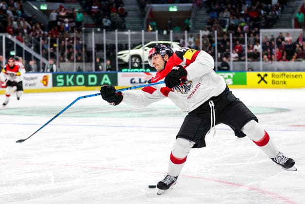 Ice hockey, Eishockey - IIHF WC 2026 ZURICH,SWITZERLAND,19.MAY.26 - ICE HOCKEY - IIHF Ice Hockey World Championship, WM, Weltmeisterschaft 2026, group stage, Austria vs Latvia. Image shows Lucas Thaler (AUT).  GEPAxpictures xMaticxKlansek