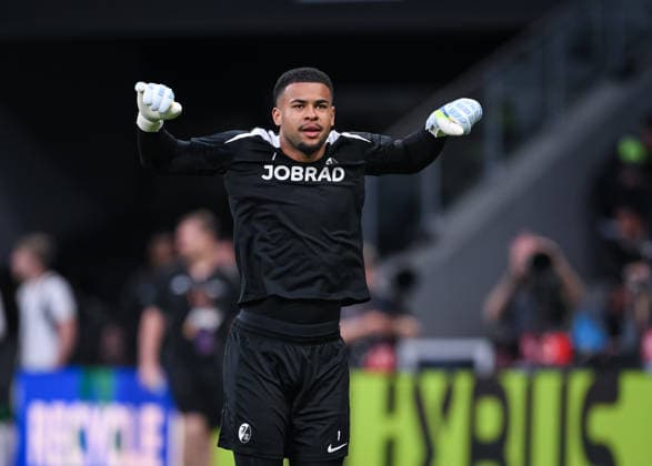FOOTBALL EUROPA LEAGUE SEASON 2025 2026 Final in Istanbul 19 05 2026 SC Freiburg Aston Villa Training SC Freiburg at Besiktas Park Stadium, Goalkeeper Noah Atubolu warming up