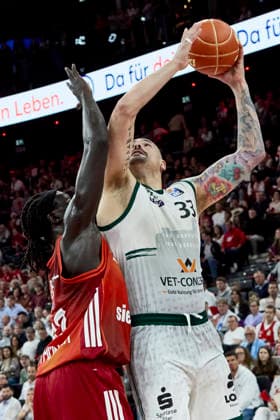 German Basketball Bundesliga BBL , FC Bayern Munich Basketball vs VET CONCEPT GLADIATORS Trier, Munich FC Bayern Basketball, Trier VET CONCEPT GLADIATORS, 2026 05 19 in Munich SAP Garden ZIRBES Maik VET CONCEPT GLADIATORS TRIER Center C Nr33 TRI33 , MCCORMACK David FC Bayern Munich Basketball Center C Nr33 FCBB33 sportworld Munich SAP Garden Bayern Germany
