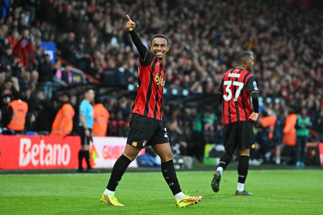Bournemouth v Manchester City, Premier League Goal 1-0 - Eli Junior Kroupi (22) of AFC Bournemouth celebrates scoring the opening goal during the Premier League match between Bournemouth and Manchester City at the Vitality Stadium, Bournemouth, UK on 19 May 2026. Bournemouth Vitality Stadium Dorset UK Editorial use only DataCo restrictions apply See www.football-dataco.com , Copyright: xGrahamxHuntx PSI-24285-0301