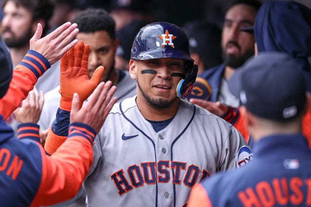 May 19, 2026, Minneapolis, Minnesota, USA: Houston Astros third baseman ISAAC PAREDES (15) celebrates a two-run home run in the first inning during a MLB, Baseball Herren, USA Baseball game between the Houston Astros and the Minnesota Twins at Target Field in Minneapolis, Minnesota on May 19, 2026. The Astros defeated the Twins 2-1. ZUMA Press Wire. Minneapolis USA - ZUMAg254 20260519_zsp_g254_048 Copyright: xStevenxGarciax