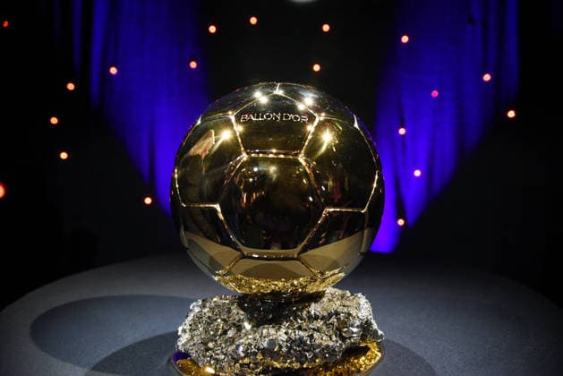 Ballon D Or Makes His Entrance in Grevin - Paris Ballon d Or makes his entrance in Grevin Museum in Paris, France on May 19, 2026. Photo by Alain Apaydin ABACAPRESS Paris France  Copyright: xApaydinxAlain ABACAx