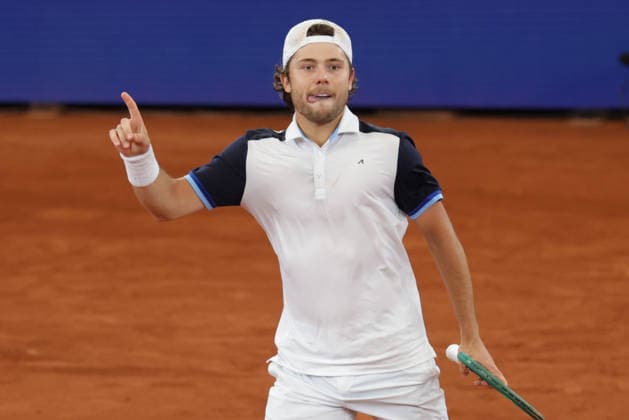 2026 05 20, xFSx, Bitpanda Open Hamburg ATP500, round of 16, mens tennis tournament in Hamburg , Am Rothembaum in Hamburg , Aleksandar Kovacevic USA winners fist, cheers Copyright: HMBxMedia FernandoxSoares
