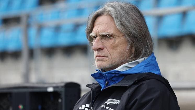 Final U19 Westfalenpokal VfL Bochum FC Schalke 04 FOR EDITORIAL PURPOSES ONLY p Coach Norbert Elgert FC Schalke 04 at the U19 Westfalenpokal Final between VfL Bochum and FC Schalke 04 on May 20, 2026 at Vonovia Ruhrstadion in Bochum Germany Nordrhein Westfalen Bochum Copyright ChristofxKöpsel Copyright: ChristofxKöpsel doc85xiepfnu29fv858xrw ,EDITORIAL USE ONLY Copyright: ChristofxKöpsel