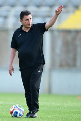 Iranian national football team s training ANTALYA, TURKIYE - MAY 20: Amir Ghalenoei leads the training of Iran s national football team ahead of the 2026 FIFA World Cup, WM, Weltmeisterschaft, Fussball which will be held in the United States, Canada and Mexico, in Antalya, Turkiye on May 20, 2026. The team held an evening training session at the Titanic Sports Complex under head coach Amir Ghalenoei. In the mostly media-open session, players carried out warm-up exercises followed by coordination, agility, and small-sided passing drills. Orhan Cicek Anadolu Antalya Turkey. Editorial use only. Please get in touch for any other usage.  Copyright: x2026xAnadoluxOrhanxCicekx