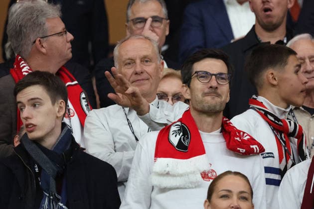 20 05 2026, xrekx, Football Europa League Final 2026, SC Freiburg Aston Villa v l Christian Streich Martin Horn, Lord Mayor Freiburg DFL DFB REGULATIONS PROHIBIT ANY USE OF PHOTOGRAPHS as IMAGE SEQUENCES and or QUASI VIDEO Istanbul