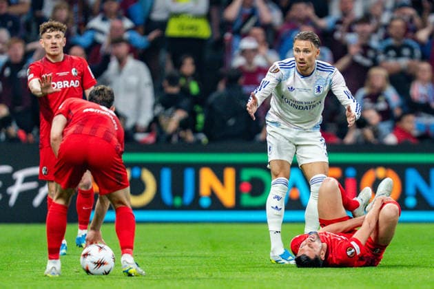 20 05 2026, SC Freiburg vs Aston Villa, UEFA Europa League Final, Final Matchday Foul on Vincenzo Grifo SC Freiburg, 32 Copyright: xBahhoxKarax