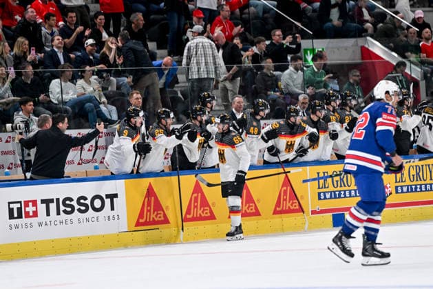 ZURICH, SWITZERLAND MAY 20 Marc Michaelis of Germany celebrates his goal during the 2026 IIHF Ice Hockey World Championship Switzerland game between USA and Germany at Swiss Life Arena on May 20, 2026 in Zurich, Zurich Zurich Swiss Life Arena Zurich Switzerland Switzerland Copyright: xJustPictures.ch AndreaxBrancax jp-en-EuSpIm-JP7_ANB_USA_Ger_20052026_8804
