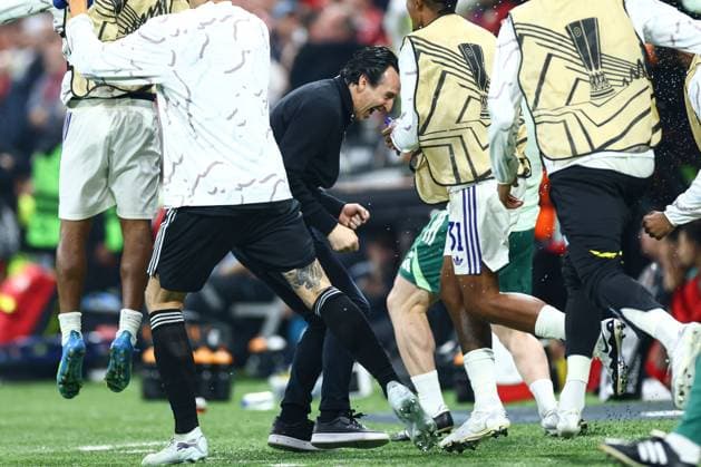 Aston Villa manager Unai Emery celebrates the second goal scored by Emiliano Buendia of Aston Villa to make it 2-0 SC Freiburg v Aston Villa, UEFA Europa League, Final, Football, Besiktas Park, Istanbul, Turkiye - 20 May 2026Istanbul Besiktas Park United Kingdom EDITORIAL USE ONLY No use with unauthorised audio, video, data, fixture lists, club league logos or live services. Online in-match use limited to 120 images, no video emulation. No use in betting, games or single club league player publications.  Copyright: xJamesxMarsh Shutterstockx 16883157cr