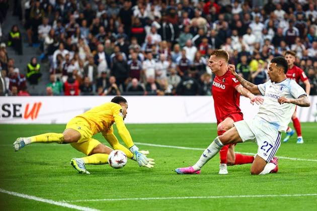 Morgan Rogers of Aston Villa scores a goal for their side to make it 3-0 SC Freiburg v Aston Villa, UEFA Europa League, Final, Football, Besiktas Park, Istanbul, Turkiye - 20 May 2026Istanbul Besiktas Park United Kingdom EDITORIAL USE ONLY No use with unauthorised audio, video, data, fixture lists, club league logos or live services. Online in-match use limited to 120 images, no video emulation. No use in betting, games or single club league player publications.  Copyright: xJamesxMarsh Shutterstockx 16883157cy