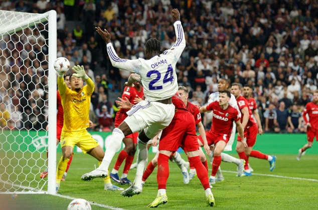 Istanbul, Turkey, 20th May 2026. Amadou Onana of Aston Villa heads into the side netting during the SC Freiburg vs Aston Villa UEFA Europa League Final match at Besiktas Park, Istanbul. Picture credit should read: Cody Froggatt Sportimage EDITORIAL USE ONLY. No use with unauthorised audio, video, data, fixture lists, club league logos or live services. Online in-match use limited to 120 images, no video emulation. No use in betting, games or single club league player publications. SPI_101_CF_Frieburg_Aston_Villa SPI-4796-0131