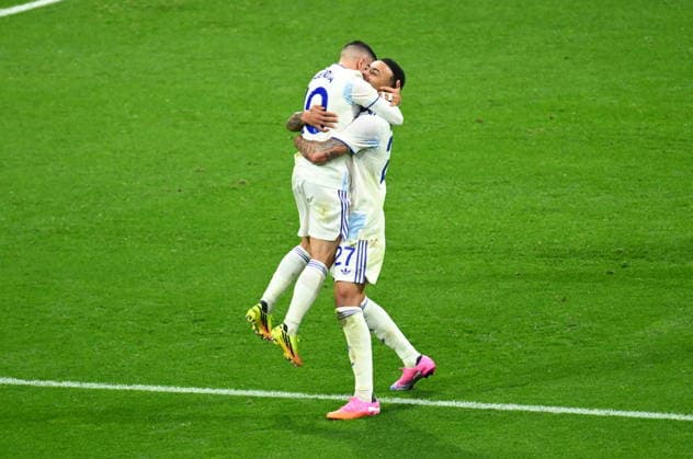 Freiburg v Aston Villa - UEFA Europa League final ISTANBUL, TURKIYE - MAY 20:Morgan Rogers (27) of Aston Villa celebrates his goal during the UEFA Europa League final match between Freiburg and Aston Villa at Besiktas Park in Istanbul, Turkiye, on May 20, 2026. Arif Hudaverdi Yaman Anadolu Istanbul Turkey. Editorial use only. Please get in touch for any other usage.  Copyright: x2026xAnadoluxArifxHudaverdixYamanx
