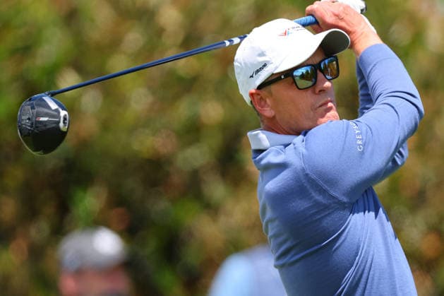 NEWTON SQUARE, PA - MAY 14: Luke Donald of England tees off at the first tee during round 1 of the 2026 PGA, Golf Herren Championship on May 14, 2026 at Aronimink Golf Club in Newtown Square, Pennsylvania. (Photo by Rich Graessle Icon Sportswire) GOLF: MAY 14 PGA PGA Championship EDITORIAL USE ONLY Icon260514261991