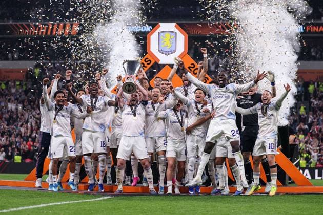 Aston Villa lift the Europa League trophy SC Freiburg v Aston Villa, UEFA Europa League, Final, Football, Besiktas Park, Istanbul, Turkiye - 20 May 2026Istanbul Besiktas Park United Kingdom EDITORIAL USE ONLY No use with unauthorised audio, video, data, fixture lists, club league logos or live services. Online in-match use limited to 120 images, no video emulation. No use in betting, games or single club league player publications. Copyright: xRaddadxJebarah Shutterstockx 16883158cy