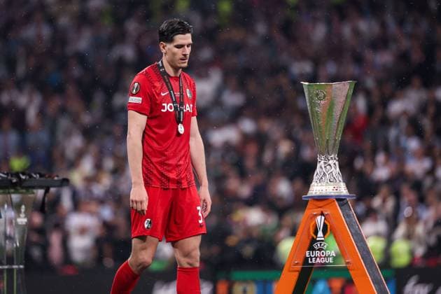 Igor Matanovic of SC Freiburg walks past the Europa League trophy SC Freiburg v Aston Villa, UEFA Europa League, Final, Football, Besiktas Park, Istanbul, Turkiye - 20 May 2026Istanbul Besiktas Park United Kingdom EDITORIAL USE ONLY No use with unauthorised audio, video, data, fixture lists, club league logos or live services. Online in-match use limited to 120 images, no video emulation. No use in betting, games or single club league player publications.  Copyright: xRaddadxJebarah Shutterstockx 16883158fh