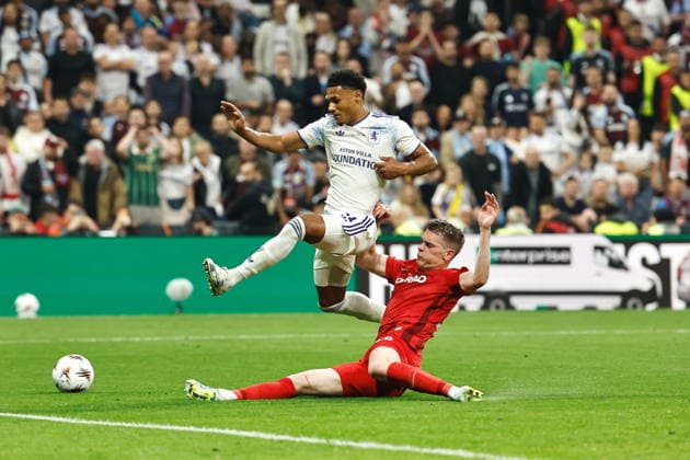 (L-R) Ollie Watkins (Aston Villa), Matthias Ginter (Freiburg), MAY 20, 2026 - Football Soccer : UEFA Europa League final match between SC Freiburg - Aston Villa FC at the Besiktas Stadium in Istanbul, Turkey. Noxthirdxpartyxsales  aflo_331359087