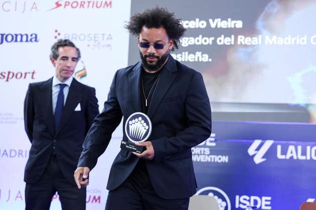 May 21, 2026, Madrid, Madrid, Spain: Marcelo Vieira, a former soccer player, receives the Legend Award during the 2026 ISC Awards Ceremony, which took place.as part of the ISDE Sports Convention, at the Official College of Architects of Madrid, on May 21, 2026, in Madrid, Spain. ISDE Sports Convention - ISC Awards Ceremony - ZUMAa181 20260521_zaa_a181_035 Copyright: xIrinaxR.xHipolitox
