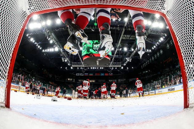 RUSSIA, KAZAN - MAY 21, 2026: Lokomotov Yaroslavl s players celebrate their victory in Leg 6 of the 2025 26 Kontinental Hockey League Gagarin Cup final playoff tie against Ak Bars Kazan at Tatneft Arena. HC Lokomotiv Yaroslavl has won the 2025 26 KHL Gagarin Cup. Yuri Kuzmin POOL TASS  92854181