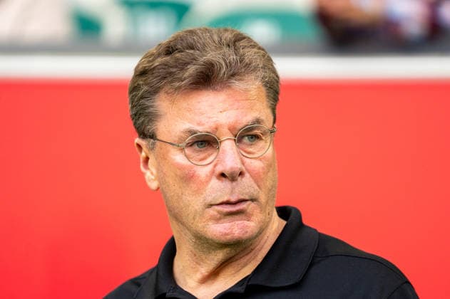 Germany Soccer, Relegation 2026, First leg, VfL Wolfsburg SC Paderborn on 21 05 in Wolfsburg, Volkswagen Arena Dieter Hecking Coach VfL Wolfsburg Portrait, Portrait Copyright: xSvenxHeidmannx