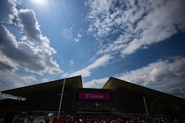 EuroLeague Basketball Final 4 - Semifinal A, Olympiacos Piraeus vs Fenerbahce Beko Istanbul - Fnas and security measures prior to the Euroleague Semifinal A basketball match between Olympiacos Piraeus and Fenerbahce Beko Istanbul held at Telekom Athens in Athens, Grecee, 22 May 2026. ATHENS Greece Copyright: xOnexInchxProductionsx 6979603