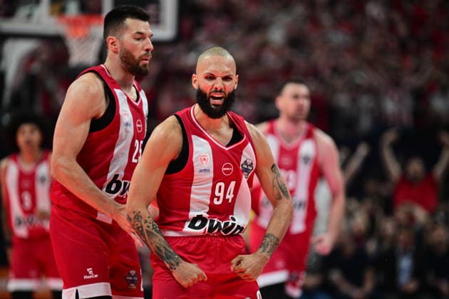 Olympiacos Piraeus v Fenerbahce Beko Istanbul Euroleague Final Four Evan Fournier of Olympiacos during the Euroleague match, Final Four Semifinal between Olympiacos Piraeus v Fenerbahce Beko Istanbul played at ATHENS Telekom Center Athens Stadium on May 22nd 2026 in Athens Greece Athens Greece Basketball Copyright: xLatoxKlodianx xAgenciaxLOFx