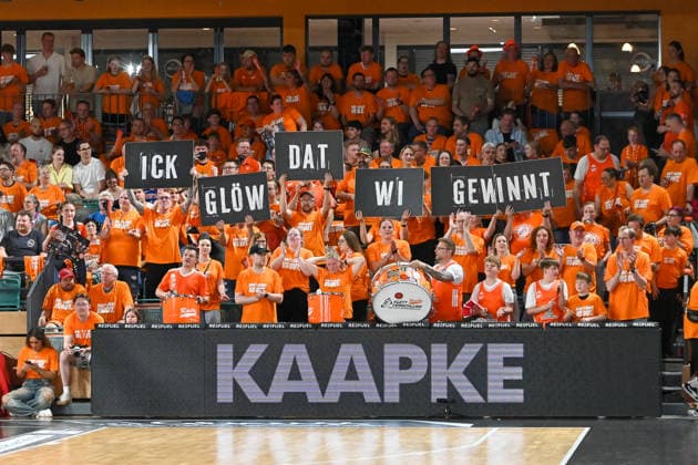 Fanblock RASTA Vechta RASTA Vechta vs ALBA Berlin, easyCredit Basketball Bundesliga, Play Off, Season 2025 2026, 22 05 2026, RASTA Vechta vs ALBA Berlin, easyCredit Basketball Bundesliga, Play Off, Season 2025 2026, 22 05 2026 Vechta Copyright: xEibner-Pressefoto RobertxGertzenx EP_RGN