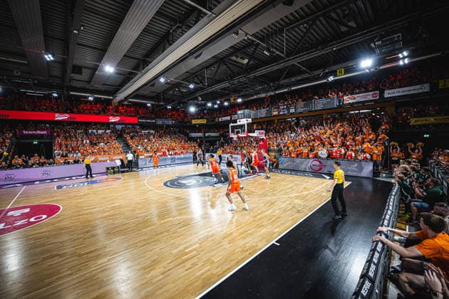 1 Basketball Bundesliga, easyCredit BBL, Season 2025 2026, Men, Playoffs, Quarterfinals, Game 3, 22 05 2026, RASTA Vechta ALBA Berlin RASTA Dome Venue RASTA Vechta shows emotions during the game Vechta RASTA Dome Lower Saxony Germany