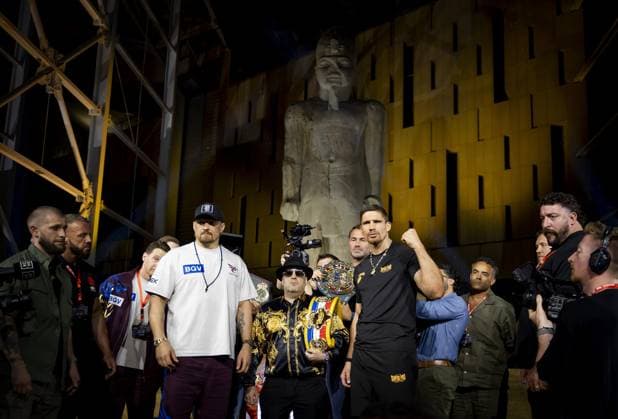 Boxing, WBC, Oleksandr Usyk - Rico Verhoeven, weigh-in at the Egyptian Museum in Cairo