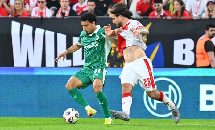 22 05 2026 Soccer season 2025 2026 Relegation 2 Soccer Bundesliga first leg Rot Weiss Essen RWE SpVgg Greuther Fürth Kleeblatt Sportfoto Zink xwoxzix DFL regulations prohibit any use of photographs as image sequences and or quasi video only for editorial use Sayfallah Ltaief 47, SpVgg Greuther Fürth Jose Enrique Rios Alonso 23, Rot Weiss Essen