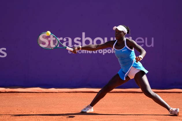 2026 WTA, Tennis Damen Strasbourg 500 - Semi Finals (Day 6) Mboko (CAN) V Cristain (ROU) Victoria Mboko in action during the semifinal at the 2026 WTA Internationaux de Strasbourg Women s tennis tournament at the Tennis Club de Strasbourg in Strasbourg, France, on May 22, 2026. Strasbourg France  Copyright: xOwenxHammondx originalFilename:hammond-2026wtai260522_npLNA.jpg