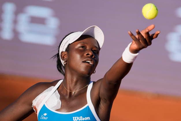 2026 WTA, Tennis Damen Strasbourg 500 - Semi Finals (Day 6) Mboko (CAN) V Cristain (ROU) (3rd Set) Victoria Mboko in action during the semifinal at the 2026 WTA Internationaux de Strasbourg Women s tennis tournament at the Tennis Club de Strasbourg in Strasbourg, France, on May 22, 2026. Strasbourg France  Copyright: xOwenxHammondx originalFilename:hammond-2026wtai260522_npf9g.jpg