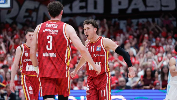 In the picture Leo Saffer Wuerzburg Baskets, 3 and Brae Ivey Wuerzburg Baskets, 11 22 05 2026, Basketball, Fitness First Wuerzburg Baskets vs Telekom Baskets Bonn, easyCredit BBL Playoffs, 3 Quarterfinals, Germany, 97072, tectake Arena Wuerzburg, Copyright: HMBxMedia xJulienxBecker