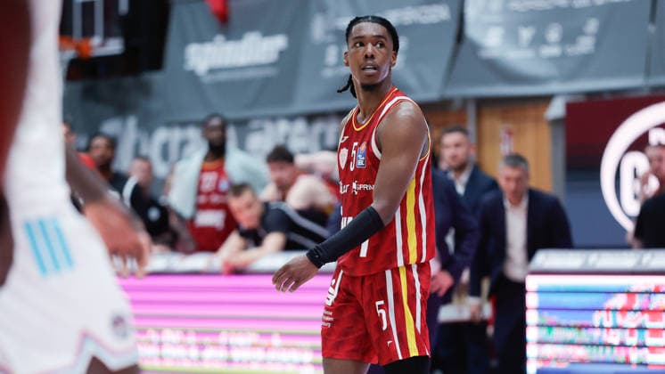 In the picture Marcus Carr Wuerzburg Baskets, 5 is visibly dejected after his missed three-pointer to lead 22 05 2026, Basketball, Fitness First Wuerzburg Baskets vs Telekom Baskets Bonn, easyCredit BBL Playoffs, 3 Quarterfinals, Germany, 97072, tectake Arena Wuerzburg, Copyright: HMBxMedia xJulienxBecker