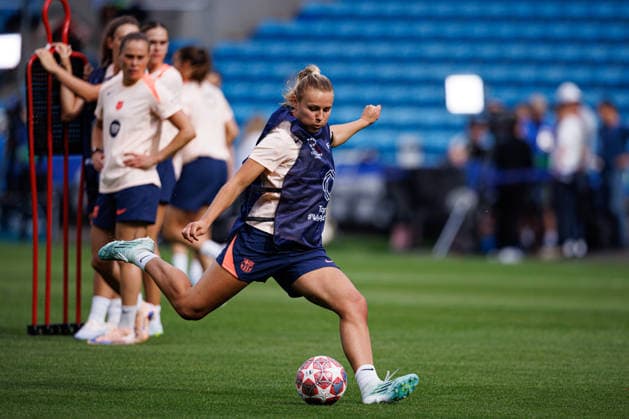 Martine Fenger seen during the FC Barcelona, Barca Femeni Official Training Session before UEFA Womens Champions League 2026 final (Maciej Rogowski Ball Raw Images) Oslo Ullevaal Stadion Norway Copyright: xMaciejxRogowskix maciejrogowski_22052026_fcbarcelona-5