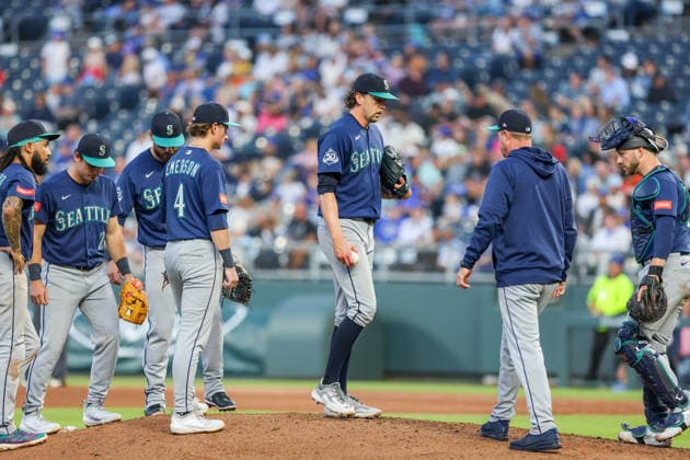 MAY 22, 2026: Seattle Mariners starting pitcher Logan Gilbert (36) exits the game in the 6th inning against the Kansas City Royals at Kauffman Stadium in Kansas City, MO. CSM Kansas City United States - ZUMAc04_ 20260522_zma_c04_055 Copyright: xRomanxPunox