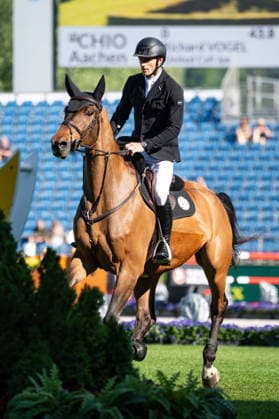 219 Richard Vogel on United Call JPS (GER) during the TSCHIO 2026 (CHIO 2026) - 2nd Competition Youngster-Tour - CSIYH1* - Jumping competition for young horses at the Allianz Park in Aachen, Germany Copyright: xMartinxPitschx xSPPx Sportspressphoto_152058