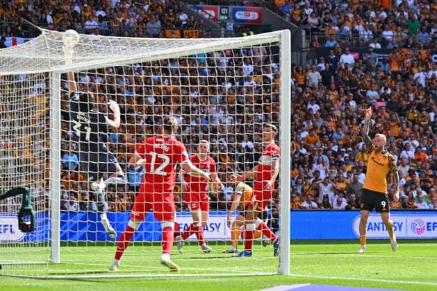 Hull City v Middlesbrough, EFL Sky Bet Championship, Play Off Final Sol Brynn (31) of Middlesbrough makes a save from a shot at goal by Lewis Coyle (2) of Hull City during the EFL Sky Bet Championship match between Hull City and Middlesbrough at Wembley Stadium, London, UK on 23 May 2026. London Wembley Stadium Greater London UK Editorial use only DataCo restrictions apply See www.football-dataco.com , Copyright: xGrahamxHuntx PSI-24303-0068