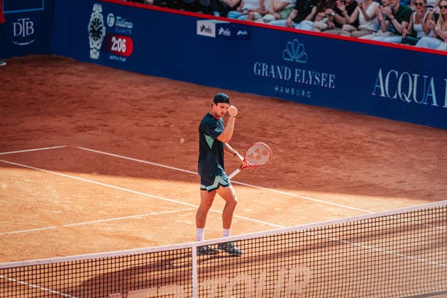 Tennis Men bitpanda Hamburg Open ATP 500 Final Ignacio Buse PER vs Tommy Paul USA 23 05 2026 Tommy Paul clenches his fist and is happy Hamburg Tennisstadion am Rothenbaum Hamburg Germany