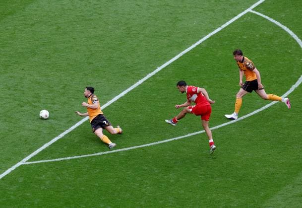 David Strelec of Middlesbrough attempts a shot on goal Hull City v Middlesbrough, EFL Sky Bet Championship, Play-Off Final, Football, Wembley Stadium, London, UK - 23 May 2026London Wembley Stadium United Kingdom EDITORIAL USE ONLY No use with unauthorised audio, video, data, fixture lists, club league logos or live services. Online in-match use limited to 120 images, no video emulation. No use in betting, games or single club league player publications.  Copyright: xIanxTuttle Shutterstockx 16887369cd
