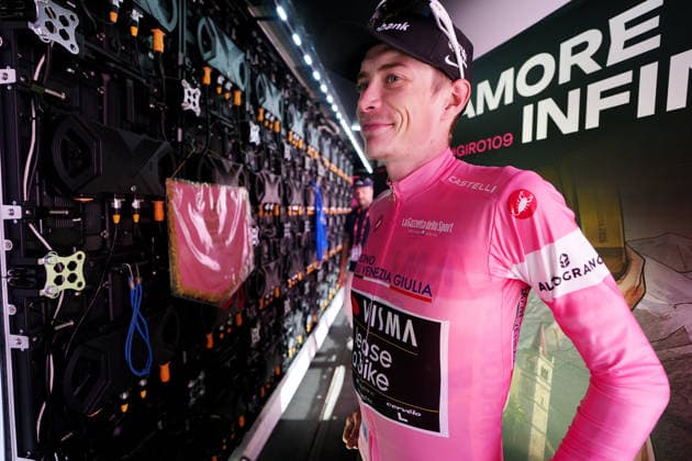 The pink jersey Denmark™s Jonas Vingegaard Hansen of Team Visma Lease A Bike during Stage 14 of the Giro d™Italia, from Aosta to Pila, Italy, Saturday, May 23, 2026.  Copyright: xFabioxFerrari LaPressex