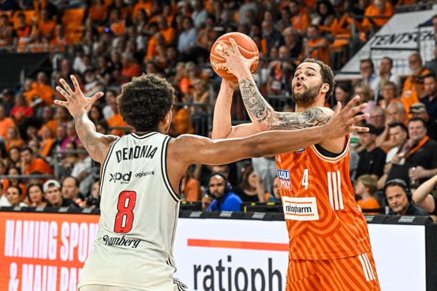 GER, BBL, Playoffs, ratiopharm Ulm vs BMA365 Bamberg Baskets 23 05 2026, ratiopharm arena, Neu Ulm, GER, BBL, Playoffs, ratiopharm Ulm vs BMA365 Bamberg Baskets, in the picture Demarcus Marquette Demonia Bamberg, 8 , Christopher Ledlum Ulm, 4 nordphotoxGmbHx xHafner nph00200