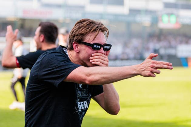 Fabian Wessig SC Verl, 18 celebrates after winning the final of the Krombacher Westfalenpokal GER, SC Verl vs SF Lotte, Football, Westfalenpokal, Final, Season 2025 2026, 23 05 2026 DFL Regulations prohibit any use of photographers as image sequences and or quasi video GER, SC Verl vs SF Lotte, Football, Westfalenpokal, Final, Season 2025 2026, 23 05 2026 Verl Copyright: xEibner-Pressefoto JanxRollingerx EP_JSK