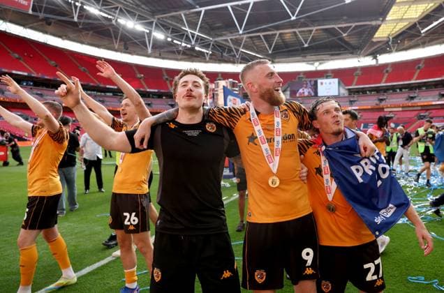 Hull City celebrate after winning the EFL Championship Play-off Final and promotion to the Premier League Hull City v Middlesbrough, EFL Sky Bet Championship, Play-Off Final, Football, Wembley Stadium, London, UK - 23 May 2026London Wembley Stadium United Kingdom EDITORIAL USE ONLY No use with unauthorised audio, video, data, fixture lists, club league logos or live services. Online in-match use limited to 120 images, no video emulation. No use in betting, games or single club league player publications. Copyright: xKieranxMcManus Shutterstockx 16887313fd