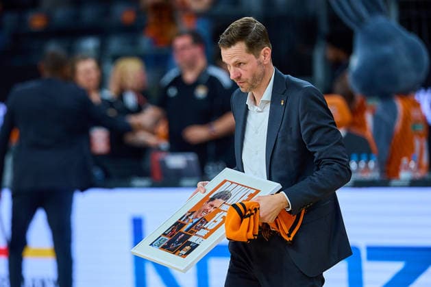 Thorsten Leibenath ratiopharm ulm, sports director leaves ratiopharm arena GER after 15 years, ratiopharm ulm vs Bamberg Baskets, basketball, playoffs, quarterfinals, 3 match, EasyCredit BBL, 2025 2026 season, 23 05 2026 GER, ratiopharm ulm vs Bamberg Baskets, basketball, playoffs, quarterfinals, 3 match, EasyCredit BBL, 2025 2026 season, 23 05 2026 New Ulm Copyright: xEibner-Pressefoto GeraldxOelze-dexStoppanyx EP_ODS