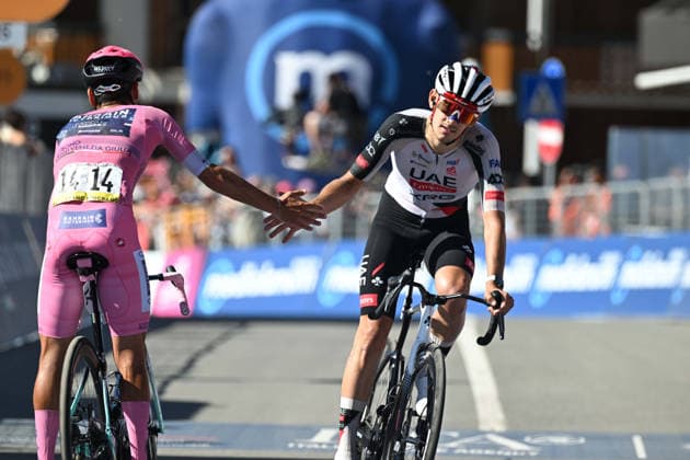 23-05-2026 Giro D italia; Tappa 14 Aosta - Pila; 2026, Bahrain Victorious; 2026, Uae Emirates - Xrg; Eulalio, Afonso; Arrieta, Igor; Pila; 
