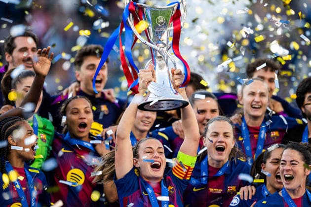 260523 Alexia Putellas of Barcelona celebrates with the trophy after the UEFA Women s Champions League final football match between Barcelona and Lyon on May 23, 2026 in Oslo Photo Vegard Grott BILDBYRAN kod VG VG0925 bbeng football fotball fotboll soccer champions league finale final final 2026 mesterligaen dam fcb barcelona lyon ol lyonnes jubel  Copyright: VEGARDxGRoTT BB260523VG067