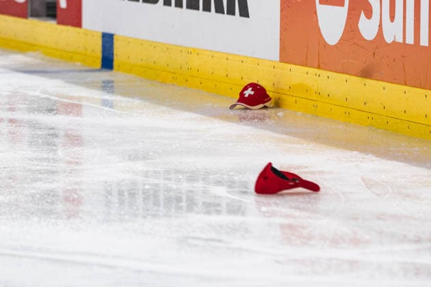 ZURICH, ZURICH - MAY 23: Hats are thrown onto the ice following Roman Josi?s hat trick during the 2026 IIHF World Championship, WM, Weltmeisterschaft Preliminary Round Group A match between Switzerland and Hungary at Swiss Life Arena on May 23, 2026 in Zurich, Zurich, Switzerland. Copyright: xLivioxBaeriswylx xSPPx Sportspressphoto_152916