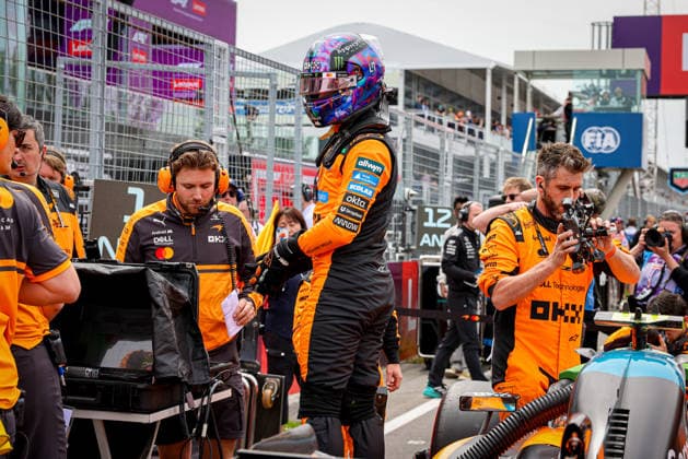 IPA85024377 - (1) Lando Norris (GBR) - McLaren Mastercard F1 Team - McLaren MCL40 - Mercedes during the Sprint Race of Formula 1 AWS Canadian Grand Prix 2026 at Circuit Gilles Villeneuve in Montreal, Canada. Round 7 of the 2026 FIA Formula One World Championship, WM, Weltmeisterschaft held May 22-24, 2026. The Circuit Gilles Villeneuve on Ile Notre-Dame in Montreal, named after the legendary Ferrari driver, hosts the Sprint format for the seventh round. This event weekend features the F1 Sprint format, with a Sprint Shootout and Sprint Race in addition to the standard qualifying session and Grand Prix. during Formula 1 AWS Canadian Grand Prix 2026 - Round 7 - Circuit Gilles Villeneuve, Formula 1 Championship in , , May 23 2026  Copyright: xStefanoxFacchin xAlessioxDexMarcox xAvens-images.com AvensImages IPAxSportx xx 85024377